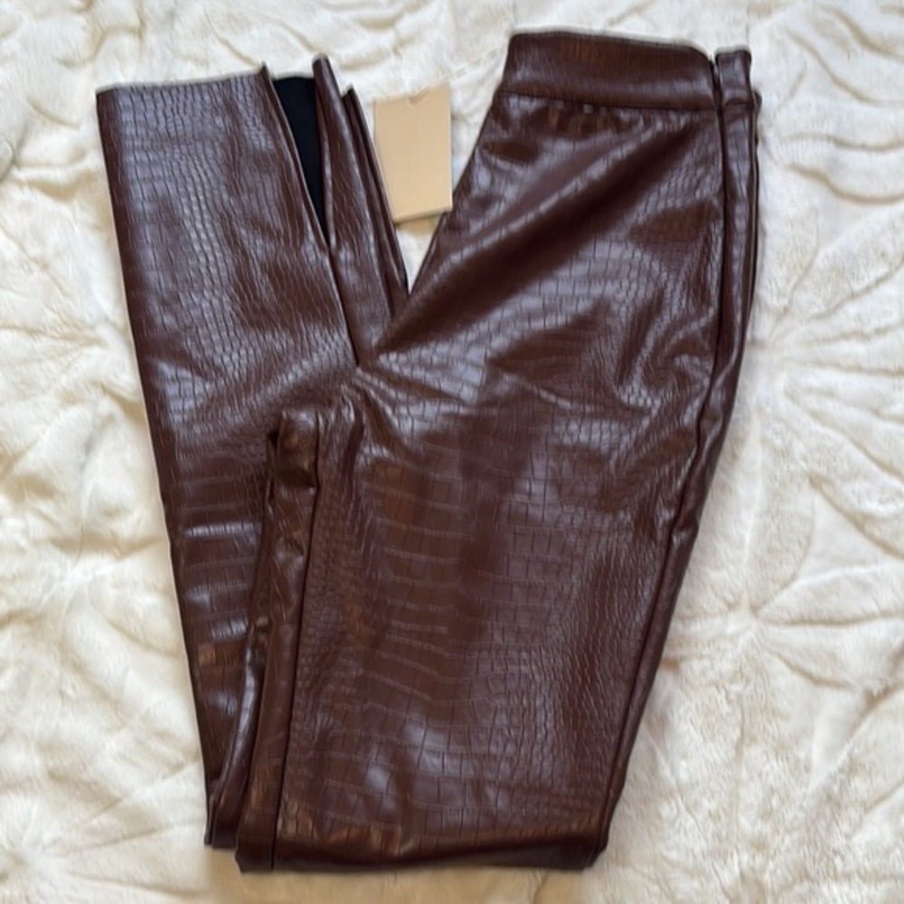 Meshki Pants - Picture 3 of 3